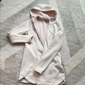 North Face Women's Cream Hooded Sweatshirt